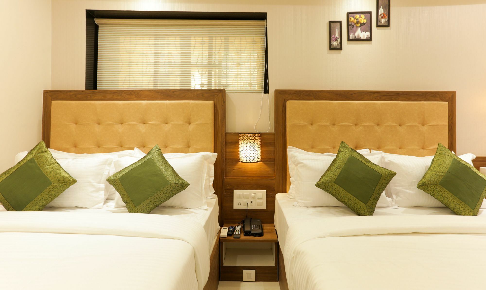 Hotel Amber Palace Mumbai Central Buitenkant foto